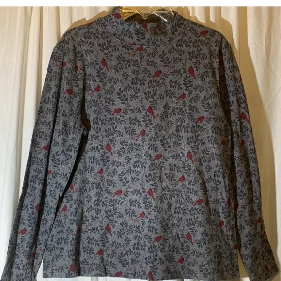 Croft & Barrow Gray Turtle Neck Women PM Leaves Cardinal Red Bird Pattern - Picture 4 of 4